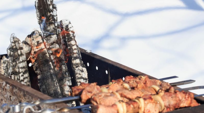How to Cooking Outdoors in the Cold